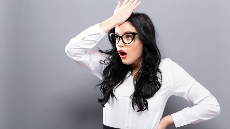 Najczęstsze błędy przy legalizacji pobytu i pracy – jak ich uniknąć